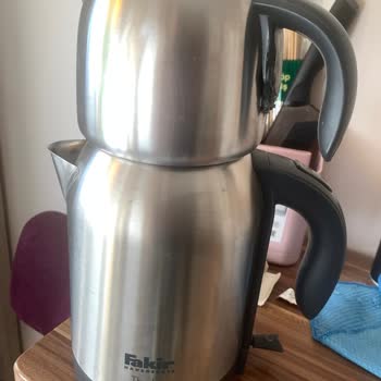 Titiz Kullanıma Rağmen Çaydanlıkta Paslanma Ve Müşteri Hizmetlerinden Yetersiz Destek