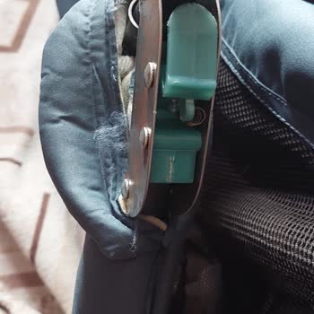 Beşikteki Kırık Mandal Bebeğimin Güvenliğini Tehlikeye Attı, Acil Çözüm Bekliyorum