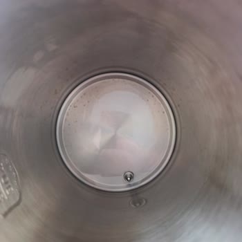 Yeni Alınan Çay Makinesinde Çıkmayan Leke Sorunu