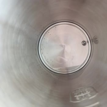 Yeni Alınan Çay Makinesinde Çıkmayan Leke Sorunu