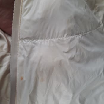 Zara'dan Aldığım Çocuk Montunda Leke Ve Deformasyon Sorunu