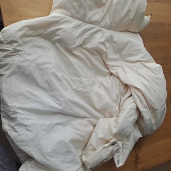 Zara'dan Aldığım Çocuk Montunda Leke Ve Deformasyon Sorunu