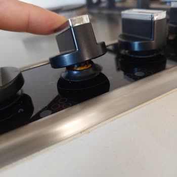 Garanti Kapsamındaki Ocakta Lekeler Ve Tuş Arızası İçin Ücret Talebi