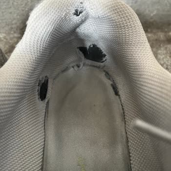 Kullanım Süresi İçinde Yıpranan Ayakkabı İçin Garanti Kapsamında Destek Alamadım