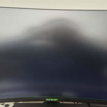 Kısa Sürede Panel Arızası: Kalitesiz Ürünün Bedelini Müşteri Mi Ödemeli?