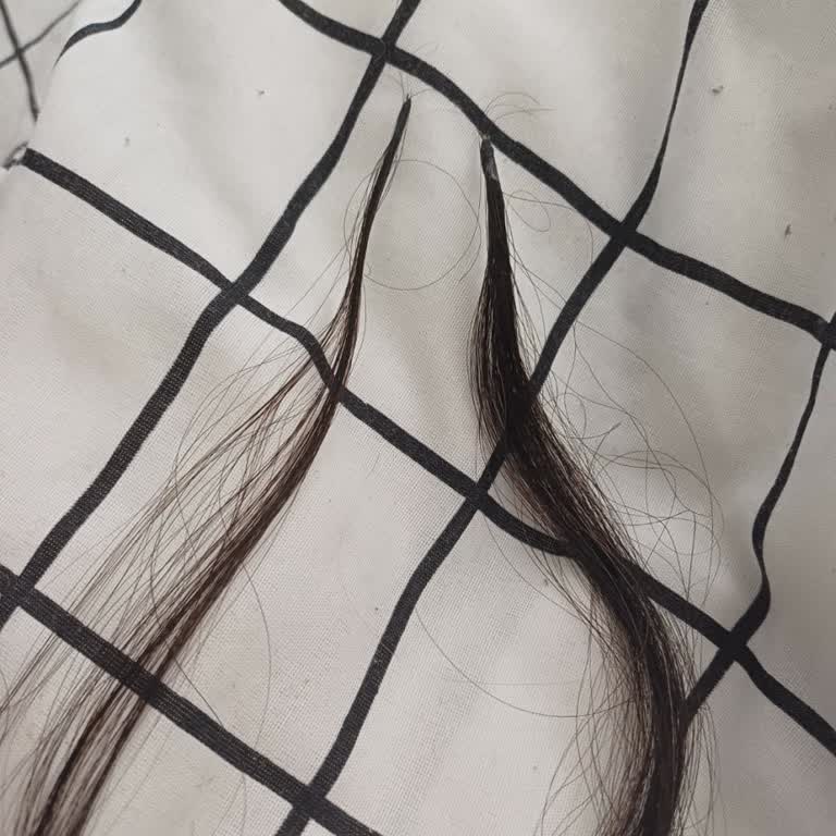 Yüksek Ücret Ödeyip Kalitesiz Saç Ve Kötü Muameleyle Karşılaştım