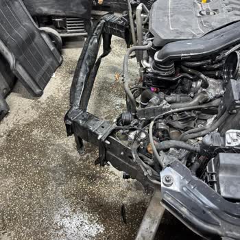Audi A3 Kazasında Hava Yastığı Açılmadı, Servis Ve Marka Sorumluluk Almadı