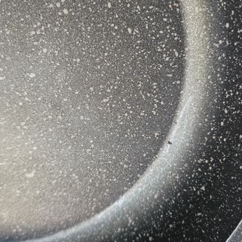 Defolu Ürün Değişiminde Çözüm Sunulmuyor, Mağaza Ürünü Zorla Teslim Etti