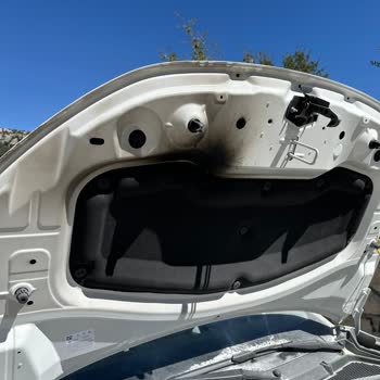 15 Günlük Sıfır Araç Yandı, Citroen Değişim Yerine Tamir Dayatıyor