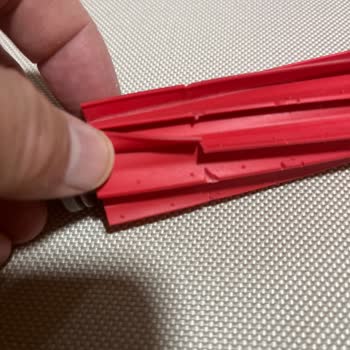 Yeni Alınan Robot Süpürgenin Fırçası Kısa Sürede Yırtıldı, Çözüm Bekleniyor