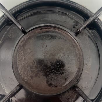 Yeni Alınan Ankastre Ocağın Boyası Üç Günde Yandı