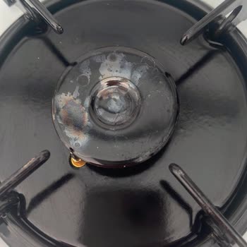 Yeni Alınan Ankastre Ocağın Boyası Üç Günde Yandı