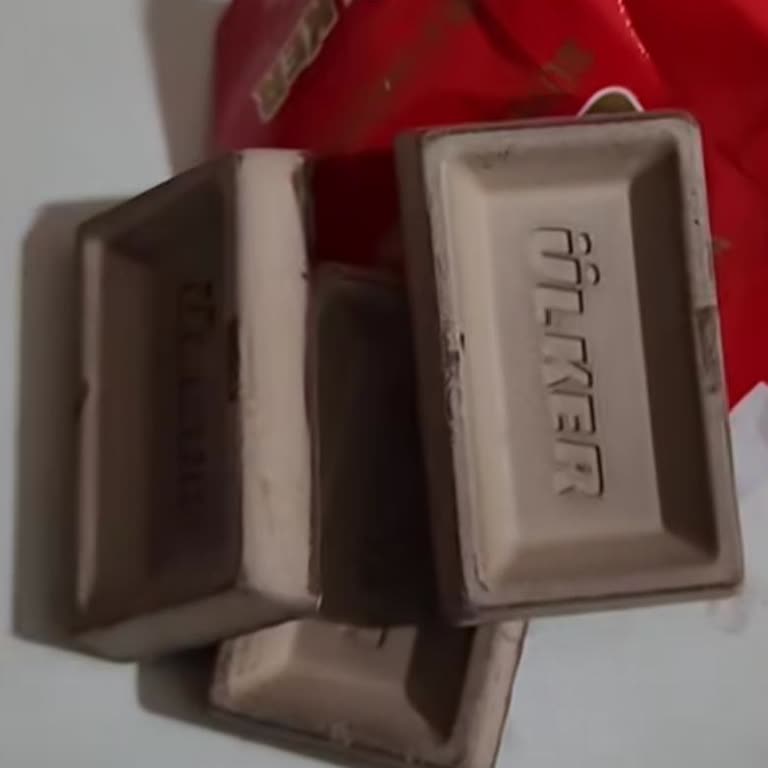 Son Kullanma Tarihi Geçmemiş Çikolatada Beyazlama Ve Güven Kaybı Yaşadım