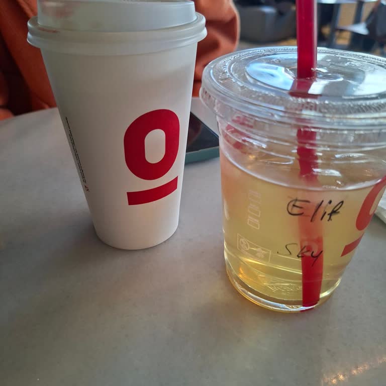 Espressolab Şubesinde Sürekli Sipariş Karışıklığı Ve İlgisiz Çalışanlar