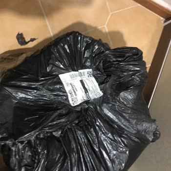 Kargo Gecikmesi, Hasarlı Teslimat Ve Bartın Hepsijet Şubesinin İlgisizliği Nedeniyle Maddi Zarar