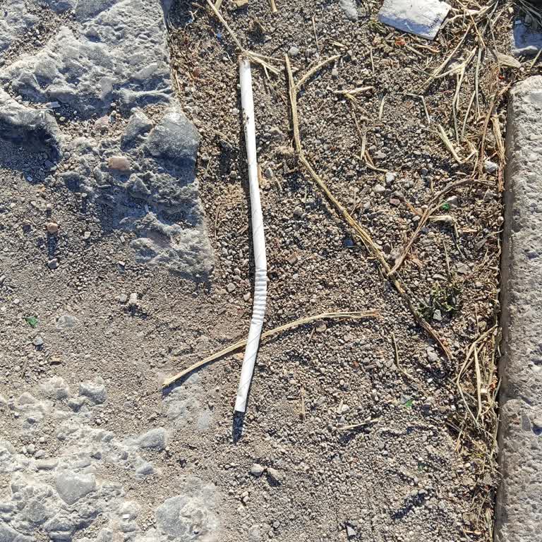 Nesquik Muzlu Süt Karton Pipet Sorunu Ve Para İadesi Talebi