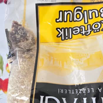 Son Kullanma Tarihi Geçmemiş İnce Bulgurdaki Küflü Parça Hijyen Endişesi Yarattı