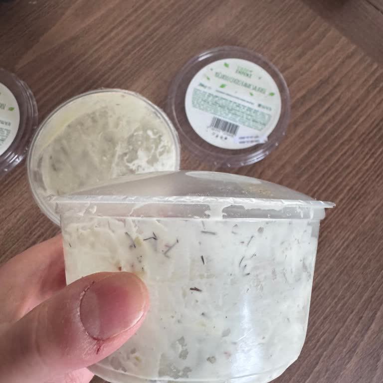 Bozuk Gıda Ürünü Ve Yetersiz Müşteri Desteği Nedeniyle Mağduriyet