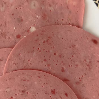 Torku Son Kullanma Tarihi Geçmemiş Salamda Küf Şoku Yaşadım