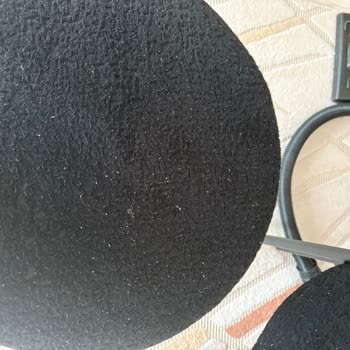 Avvio Masa Sandalye Takımında Kumaşta Çıkmayan Kırıntı Sorunu Ve Çözüm Eksikliği