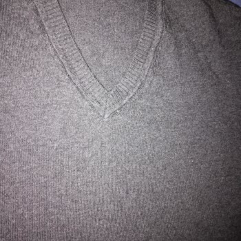 Reklamda Gösterilen Amblemli Kazak Yerine Amblemsiz Ürün Gönderildi, Değişim Veya İade Talebi