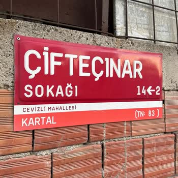 Karanlık Sokakta Güvenlik Endişesi: Aydınlatma Eksikliği