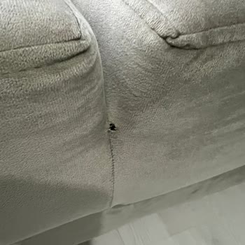 Gündoğdu Mobilya Teslim Edilen Ayıplı Kanepe İçin Çözüm Sunulmaması Ve Mağaza İlgisizliği