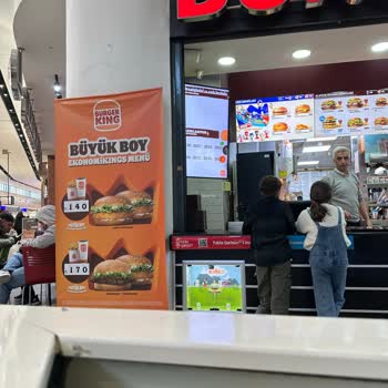 Soğuk Ve Beklemiş Ürünler, Hijyen Ve Müşteri Talebine Duyarsızlık