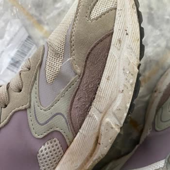 Kısa Sürede Deforme Olan Ayakkabı İçin Çözüm Talebi