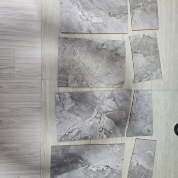 Kırık Ve Eksik Karo Teslimatı, Müşteri Hizmetlerine Ulaşılamıyor