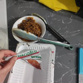 Paket Talimatına Uygun Pişirilen İçli Köfte Dağıldı Ve Tüketilemedi