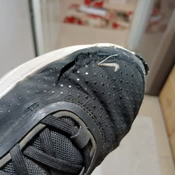 Intersport 2 Ayda Yırtılan Ayakkabı İçin İnceleme Sonucundan Memnuniyetsizlik!