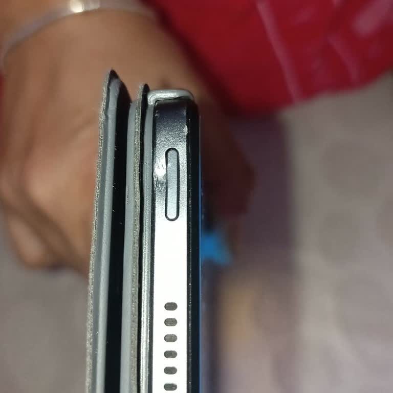 Yeni Alınan Lenovo Tabletin Power Tuşu Arızası Ve Garanti Kapsamında Çözüm Eksikliği