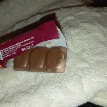 Tarihi Geçmemiş Çikolatada Beyazlama Ve Tüketim Güvenliği Endişesi