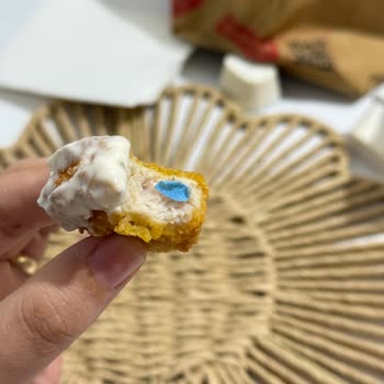 Burger King Chicken Nuggets İçinden Plastik Parça Çıktı: Gıda Güvenliği Endişesi!