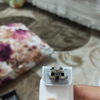 Apple Adaptör Kısa Sürede Bozuldu, Garanti Dışı Bırakıldı Mağduriyet Yaşıyorum