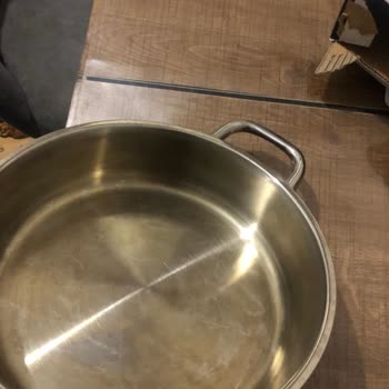 İlk Kullanımda Sararan Tava İçin İade Ve Değişim Reddi