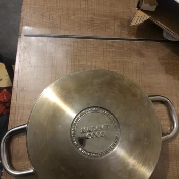 İlk Kullanımda Sararan Tava İçin İade Ve Değişim Reddi