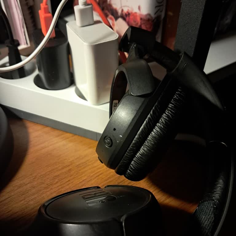 JBL 560 BT Kulaklık Şarj Olmama Sorunu