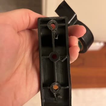 Doğtaş Milena Yatak Odası Takımında Garanti Kapsamındaki Bazada Plastik Destekler Kırıldı