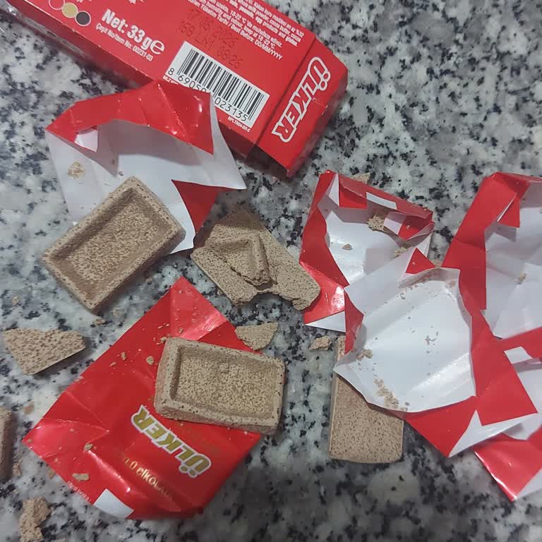 Napoliten Sütlü Çikolatada Renk Ve Tat Bozukluğu