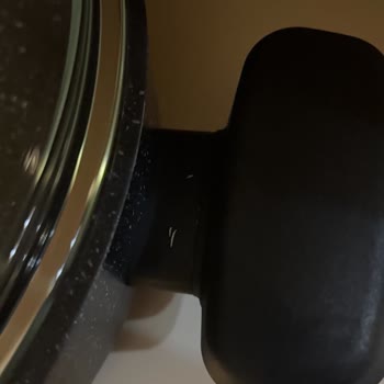 Kısa Sürede Çatlayan Ve Soyulan Çay Makinesi İle Tencere Seti Mağduriyeti