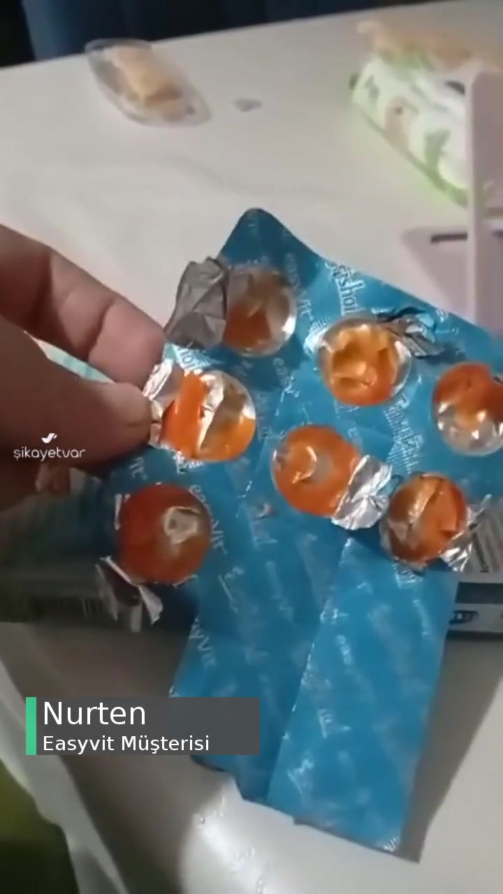 Easyvit Kullanılamayan Jel, Çiğneme Tableti! videonun kapak resmi