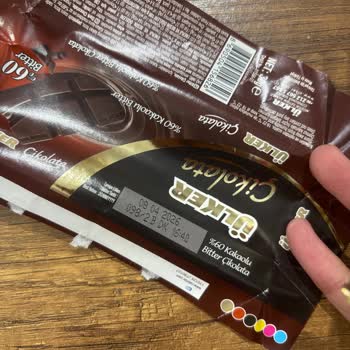 Aldığım Ülker Bitter Çikolata Bozuk Çıktı, Mağduriyetimin Giderilmesini İstiyorum