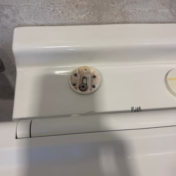 Bien Klozet Kapağı Menteşesi Kısa Sürede Kırıldı, Yedek Parça Talebim Var