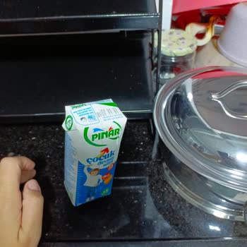 Son Kullanma Tarihi Geçmemiş Süt Bozuk Çıktı, Açıklama Bekliyorum