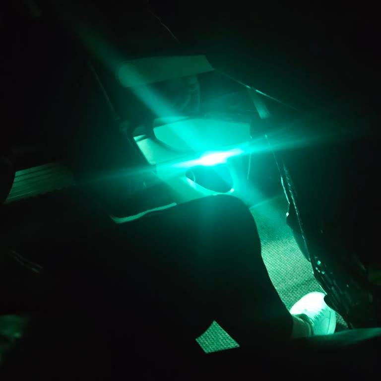 Sürekli Yanan Yeşil Işık Yolculuk Konforunu Bozuyor