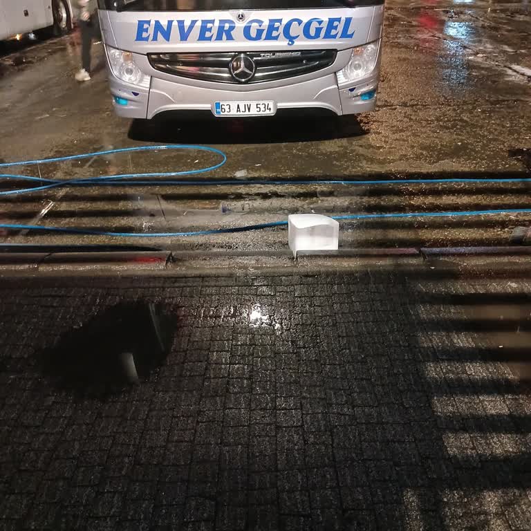 Otobüs Arızası Ve Bilgilendirme Eksikliği Nedeniyle Yaşanan Mağduriyet