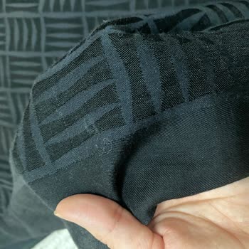 Aldığım Pahalı Şalın Rengi Kısa Sürede Soldu, Değişim Talep Ediyorum