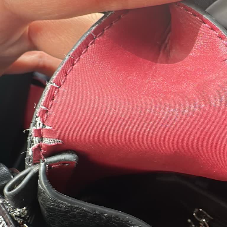 Kısa Sürede Yıpranan Çantanın Onarımında Orijinalliğin Bozulması Ve İade Sorunu